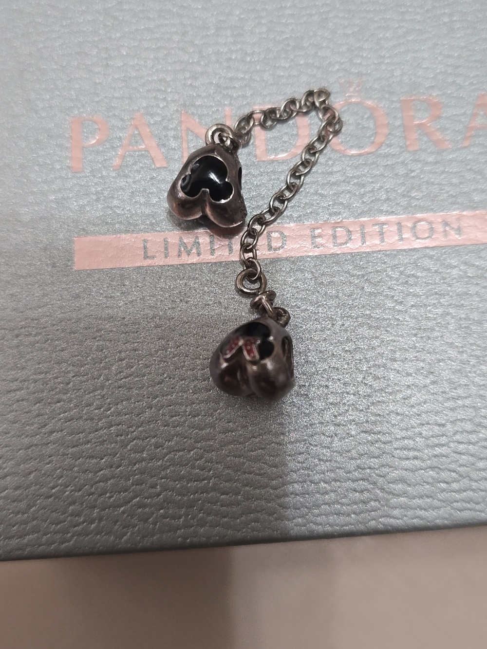 Authentic Pandora Safety Chain. Minnie And Mickey - Picture 4 of 4